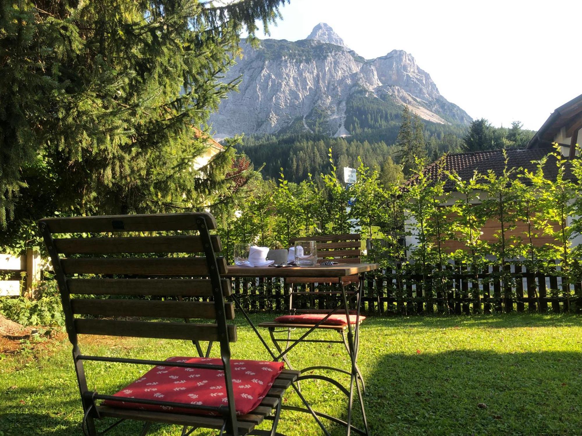 Halali - Dein Kleines An Der Zugspitze Hotel