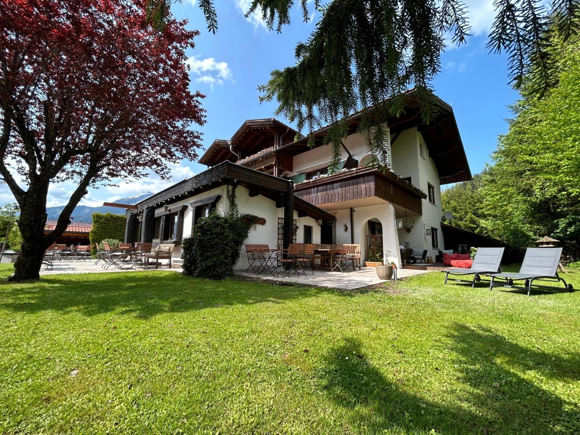 Hotel Halali - Dein Kleines An Der Zugspitze 3*
