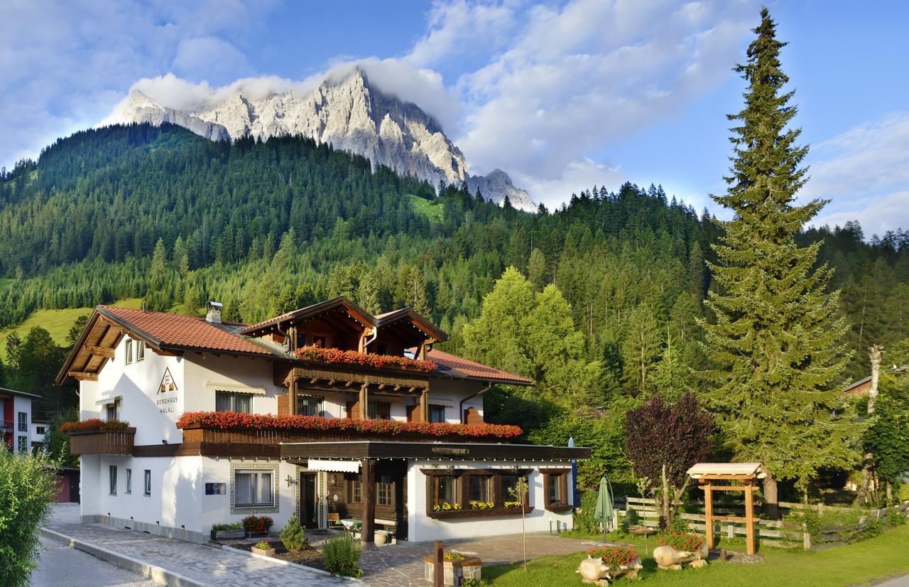 Halali - Dein Kleines An Der Zugspitze Ehrwald