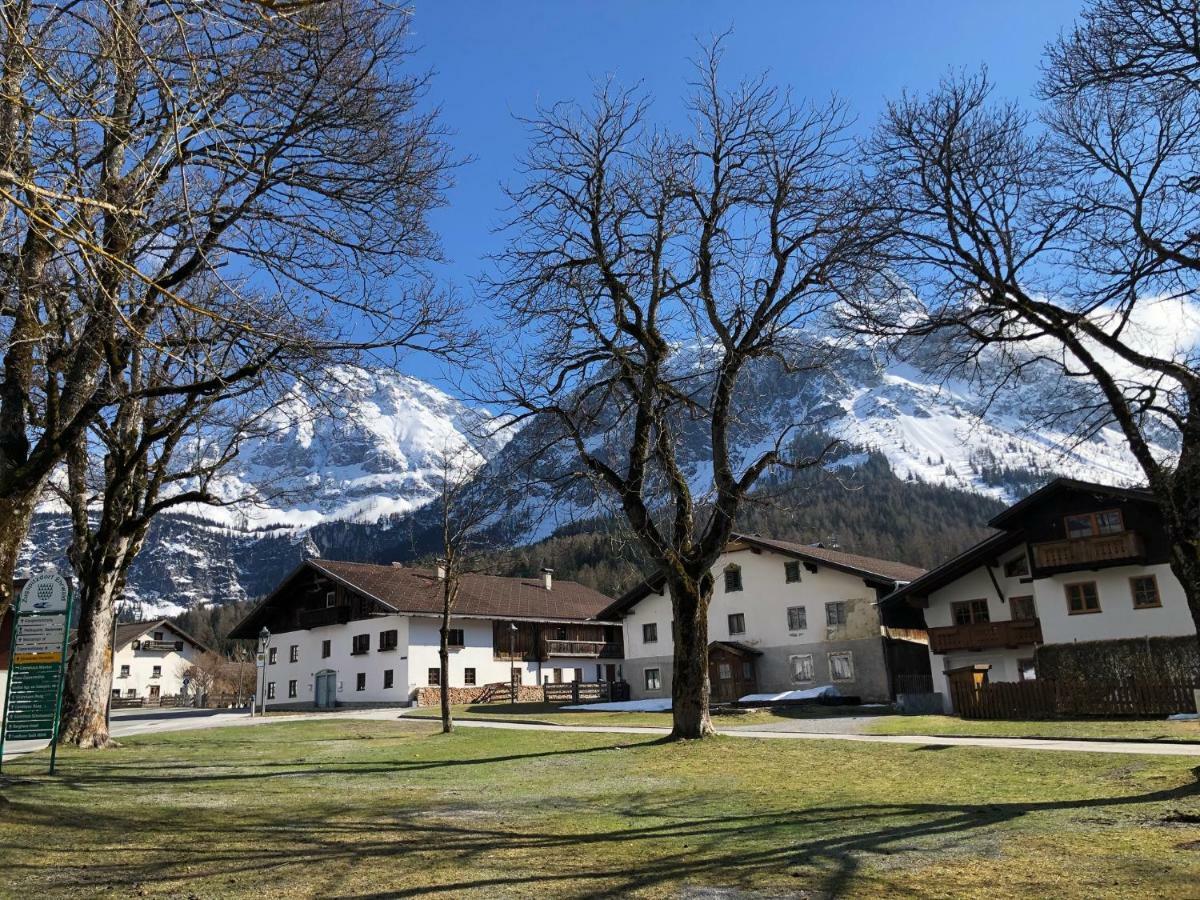 Halali - Dein Kleines An Der Zugspitze Hotel